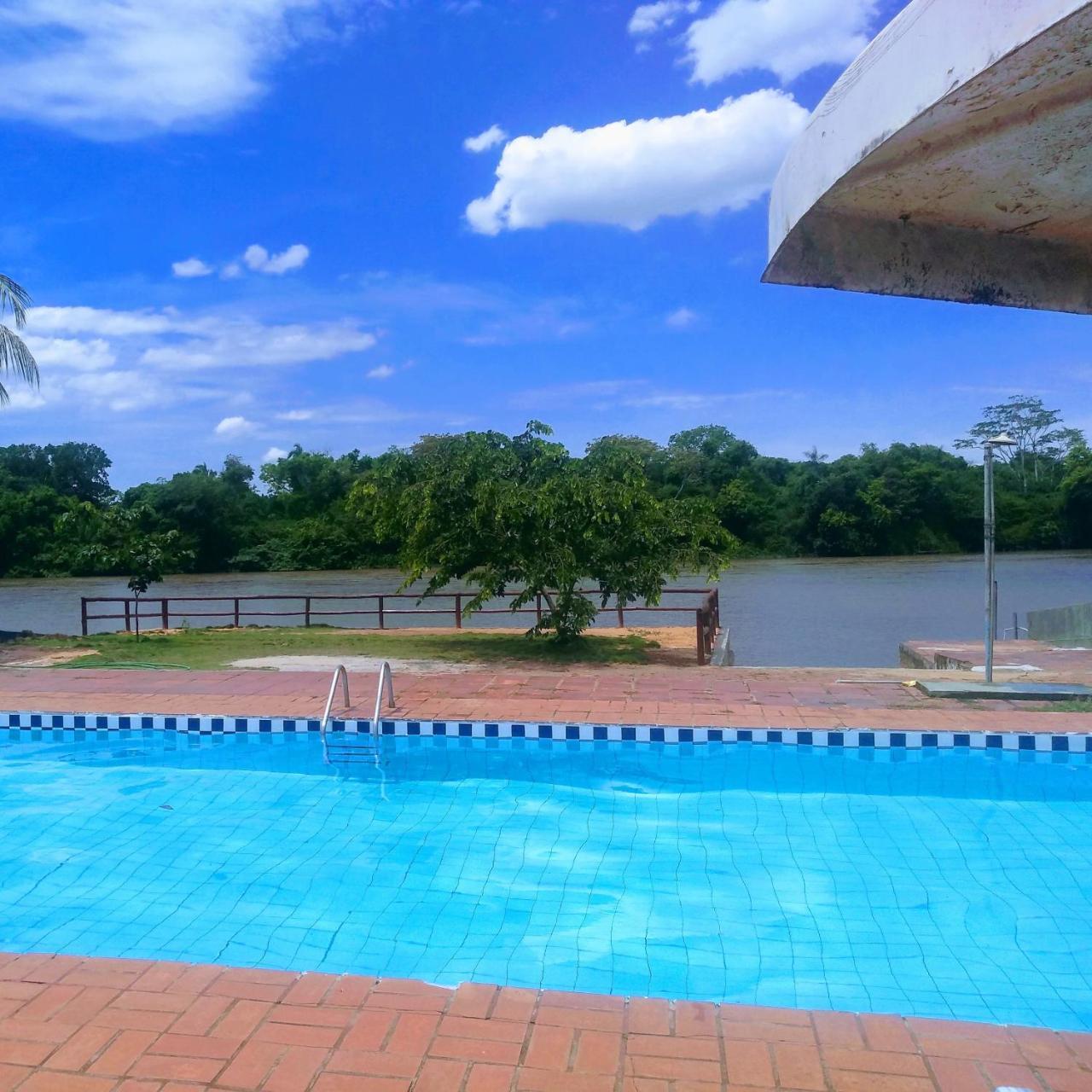 Hotel Pintado Azul Coxim Exteriér fotografie